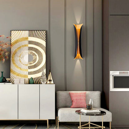 Modern Curl Wall Sconce