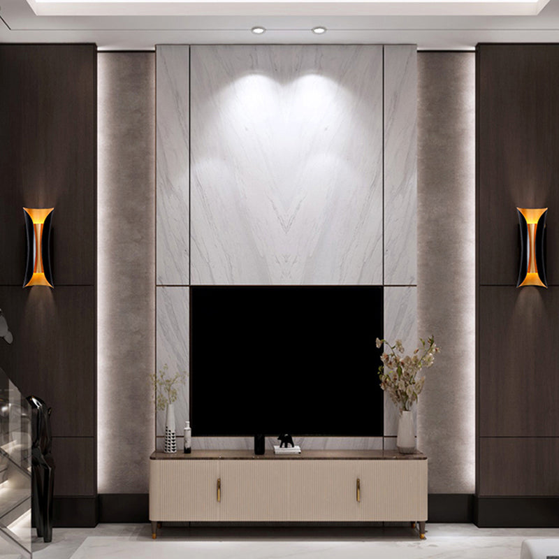 Modern Curl Wall Sconce