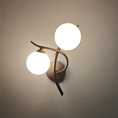 Lunara Wall Light