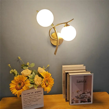 Lunara Wall Light