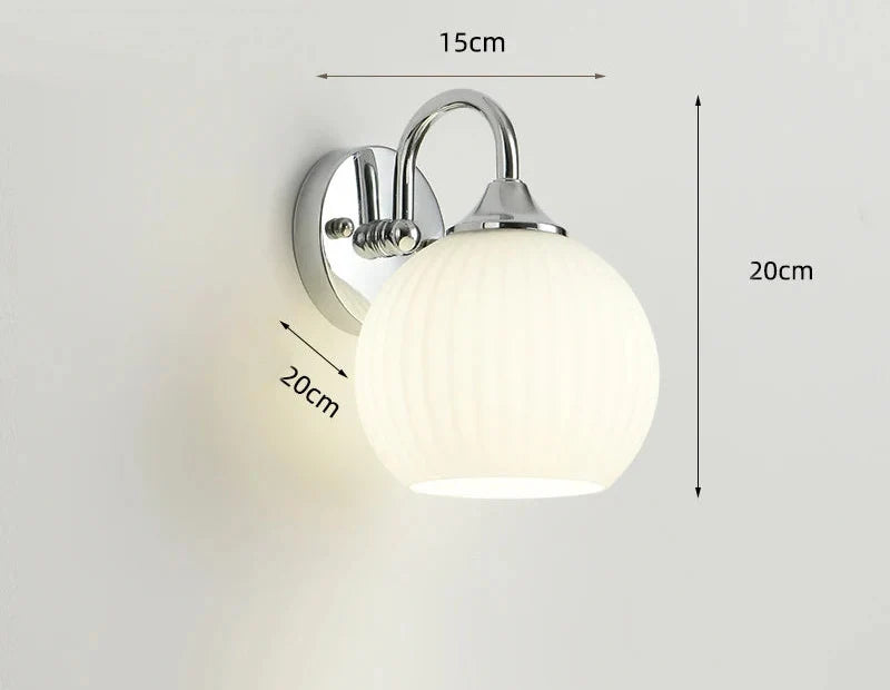 Quashion Wall Lamp